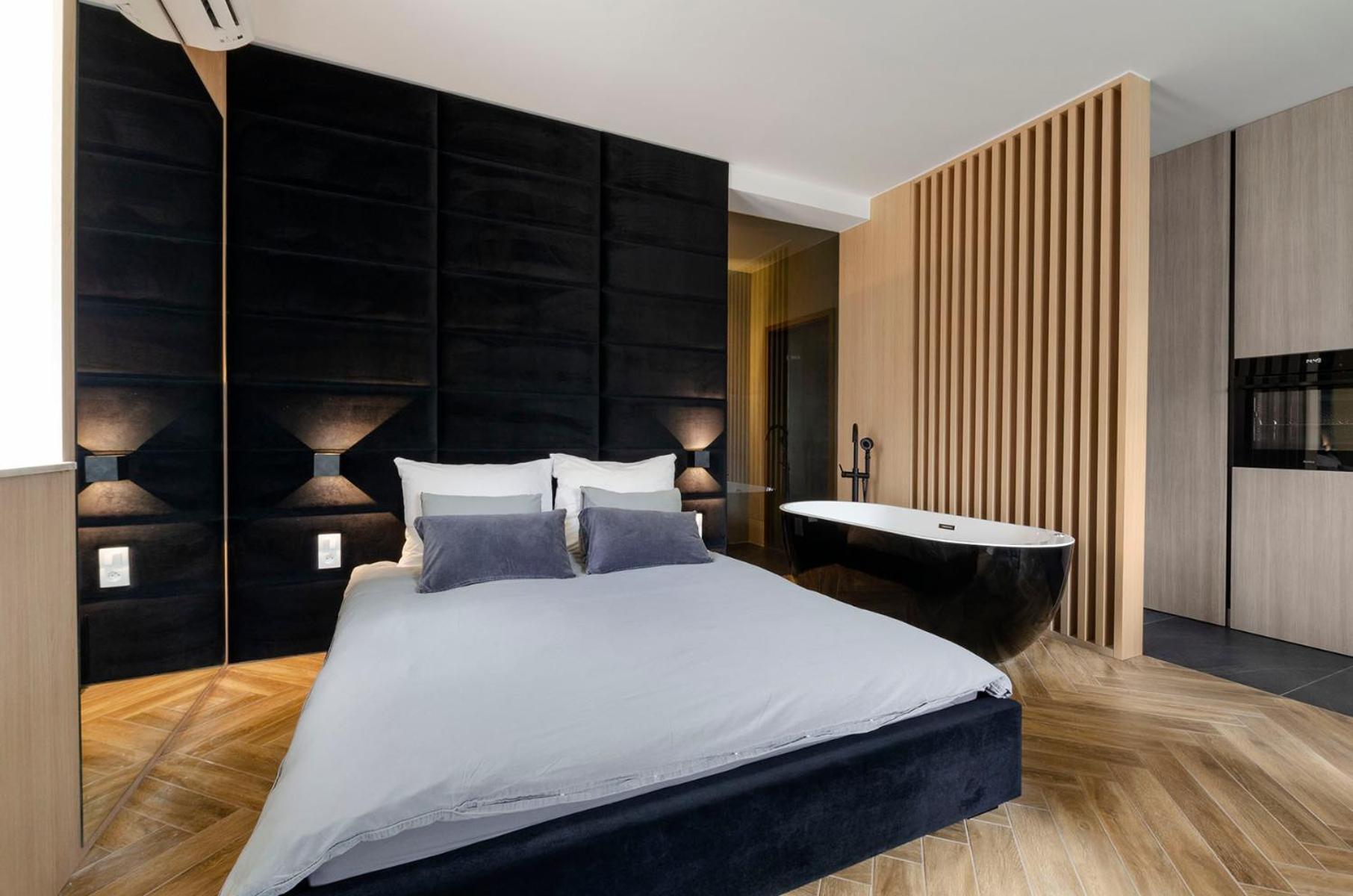Lupoapartments Z Jacuzzi Pole Dance Leczycka 29 Klimatyzacja Parking Dostep Na Kod وودج المظهر الخارجي الصورة