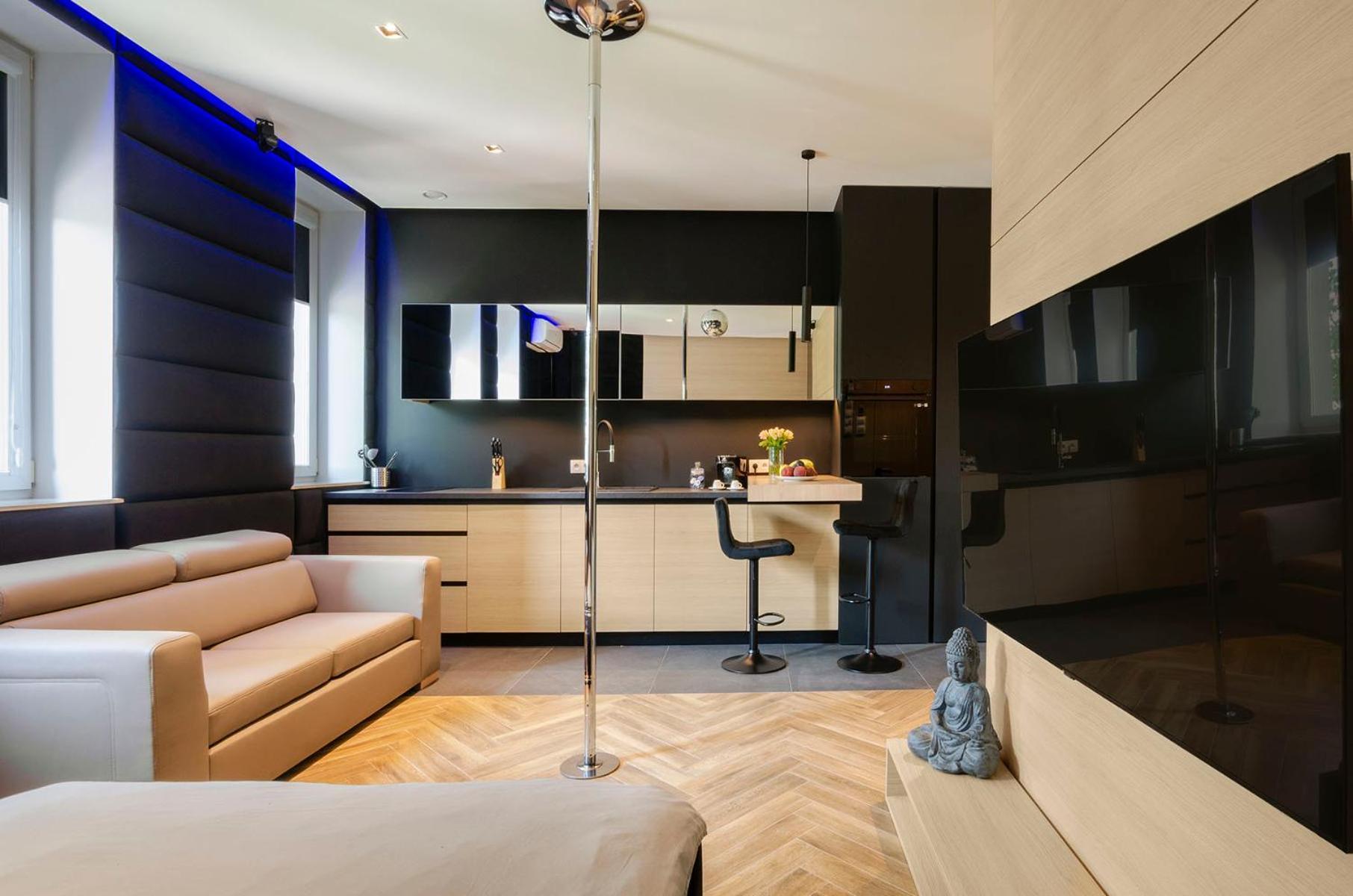 Lupoapartments Z Jacuzzi Pole Dance Leczycka 29 Klimatyzacja Parking Dostep Na Kod وودج الغرفة الصورة
